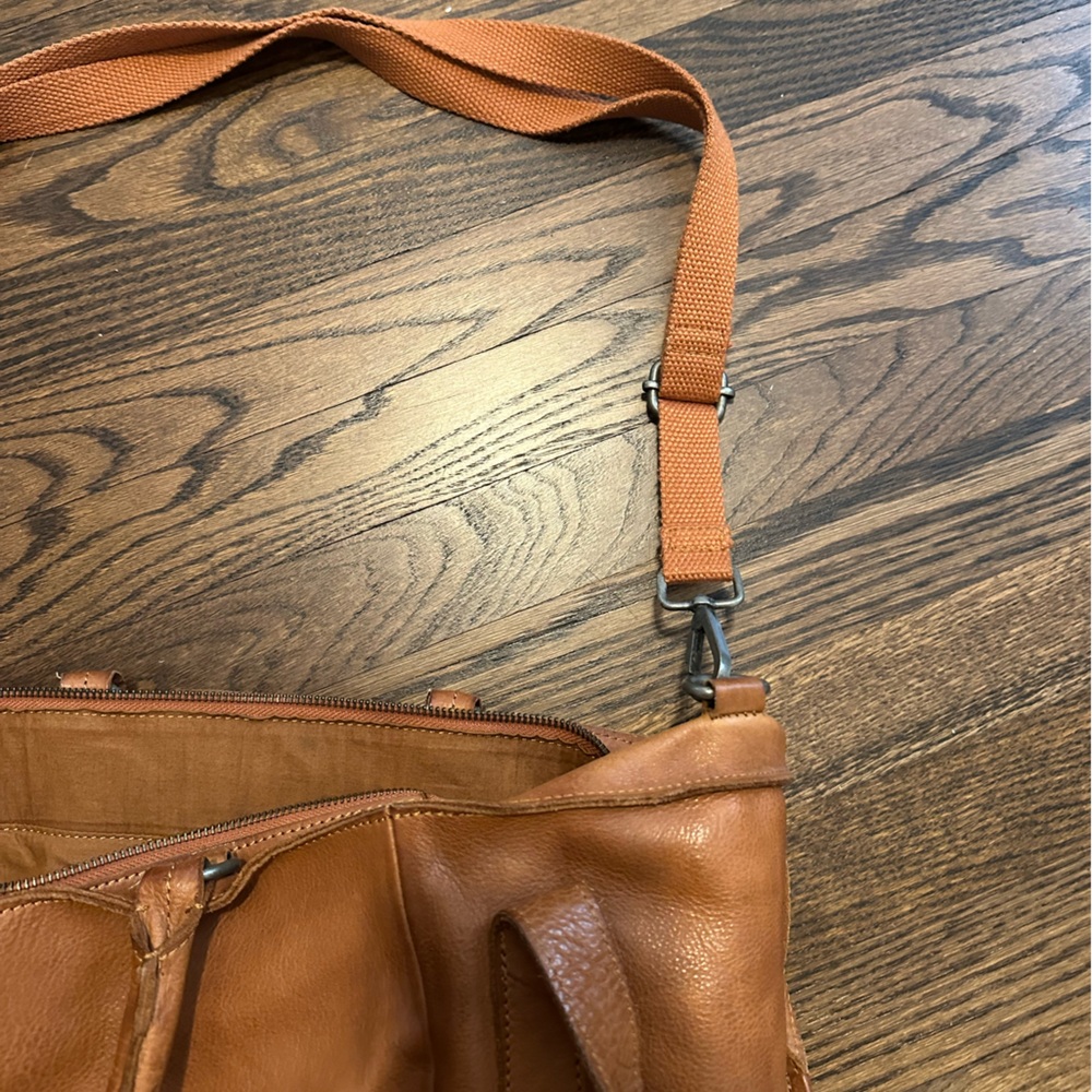 Free People Leslie Leather Tote - Picture 7 of 13